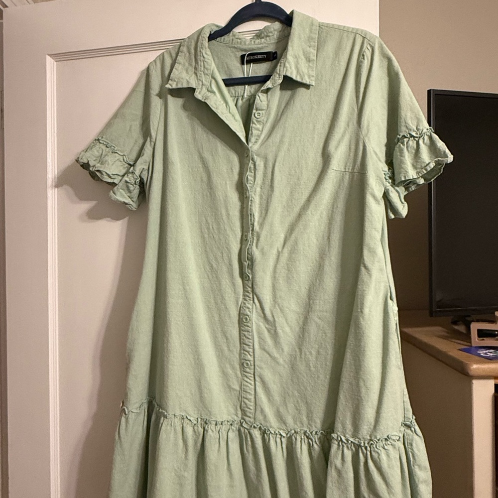 Amazon Light Green Midi Dress with Ruffle Sleeves